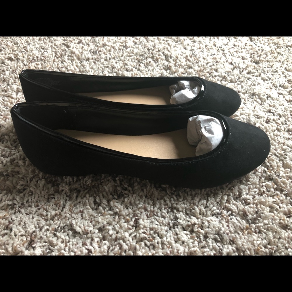 NWT in box lauren Conrad black flats - Picture 6 of 9